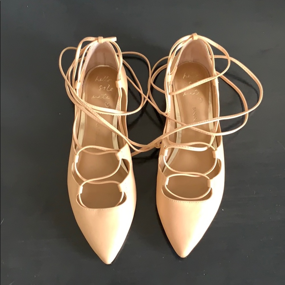 Banana Republic Lace Up Flats